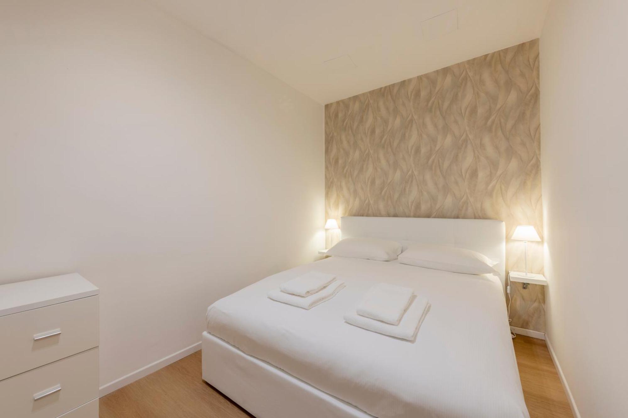 Milan Royal Suites Duomo Екстер'єр фото